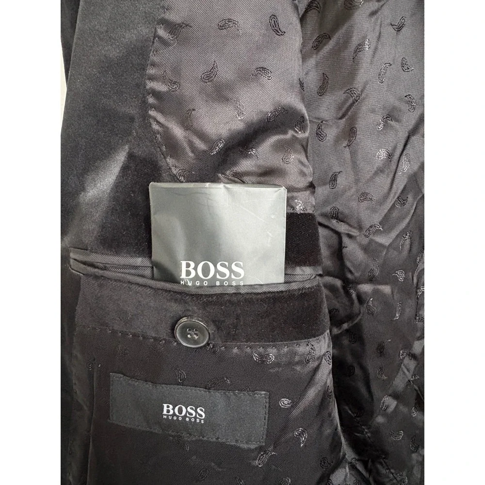 Hugo Boss new without